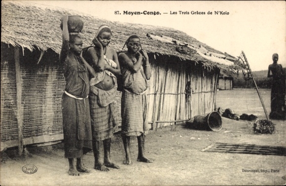 Postcard N'Koio Central African Republic, Les Trois Graces