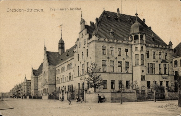Postcard Dresden Striesen, Freemason Institute