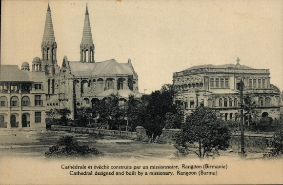 Postcard Rangoon Rangoon Myanmar, Cathédrale et évêché constructs par un missionnaire