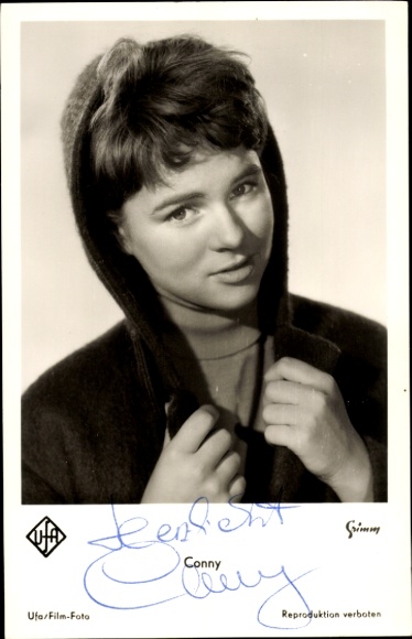 Actress and singer Cornelia Froboess, Conny, portrait, autograph