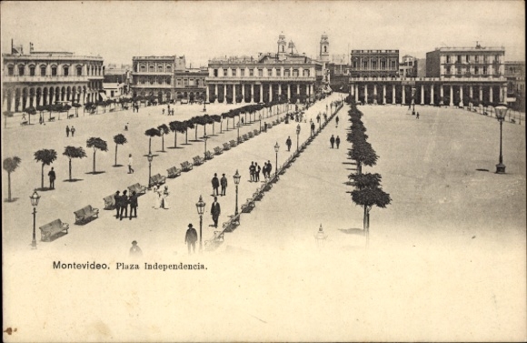 Postcard Montevideo Uruguay, Plaza Independencia, people, trees, benches