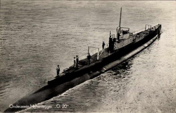 Postcard Dutch submarine, O 20, minelayer