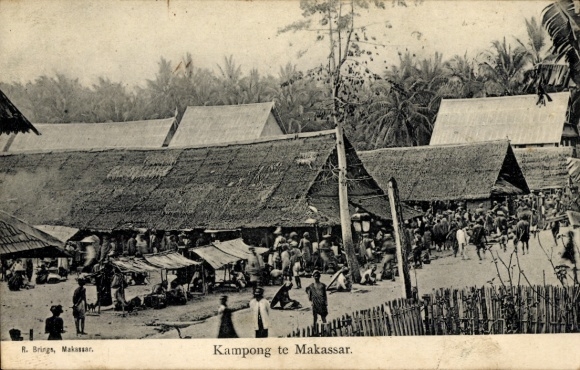 Postcard Makassar Indonesia, Kampong