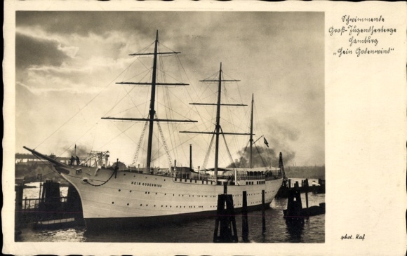 Postcard Hamburg, Floating Youth Hostel Hein Godenwind, Sailing Ship
