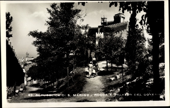 Postcard San Marino, Rocca and Government Palace