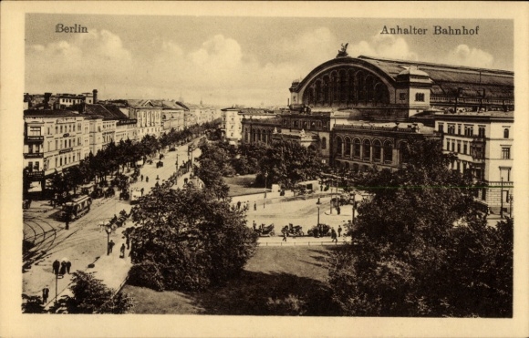 Berlin Kreuzberg, Askanischer Platz with Anhalter Bahnhof, tram, Hotel Preußischer Hof