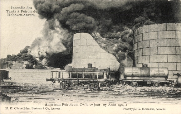 CPA Incendie des Tanks à Pétrole de Hoboken-Anvers, 27 August 1904