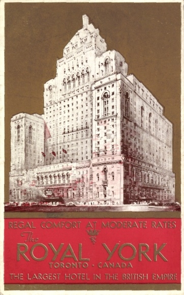 Postcard Toronto Ontario Canada, View of the Royal York Hotel