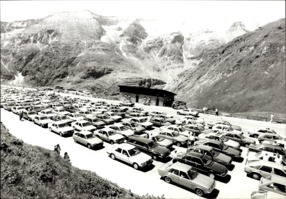 Photo: People stuck in traffic, cars, Grossglockner High Alpine Road