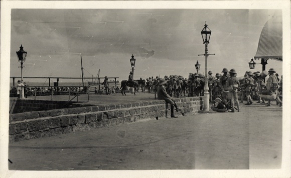 Photo Postcard Egypt, English troops