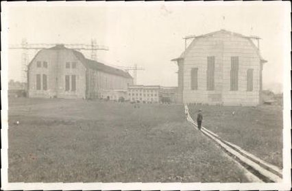 21 photos of Zeppelin