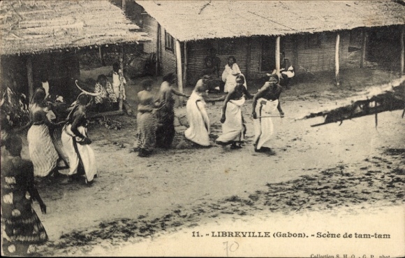Postcard Libreville Gabon, women in traditional clothing, dance scene, Gabon