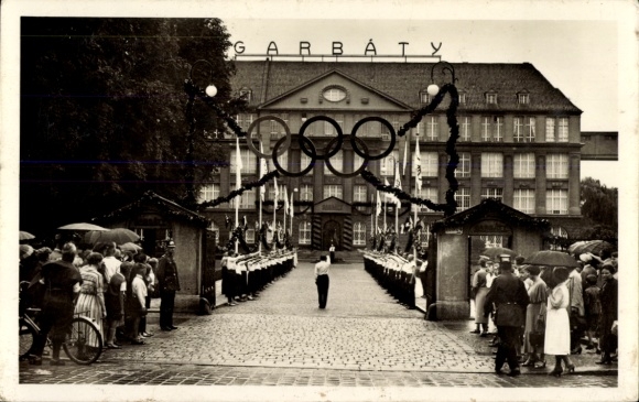 Postcard Berlin Pankow, Garbaty cigarette factory, festive decorations for the Olympic Games, German greeting