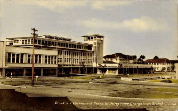 Postcard Georgetown Guyana, Bookers Universal Store, view to the west