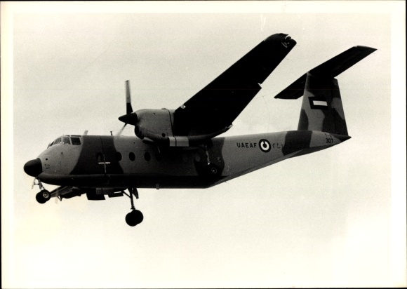 Photo military aircraft, United Arab Emirates, UAEAF, De Havilland Canada DHC 5