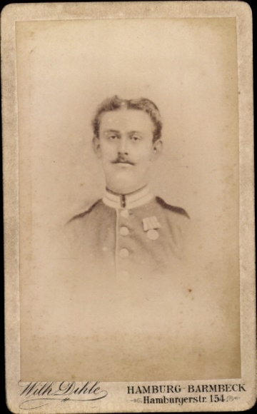 CdV Hamburg Barmbeck, German soldier in uniform