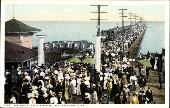 PC Utah United States, Great Salt Lake, arriving at Saltair Beach