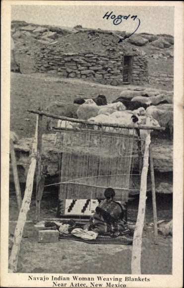 PC Near Aztec New Mexico USA, Navajo Indian Woman Weaving Blankets