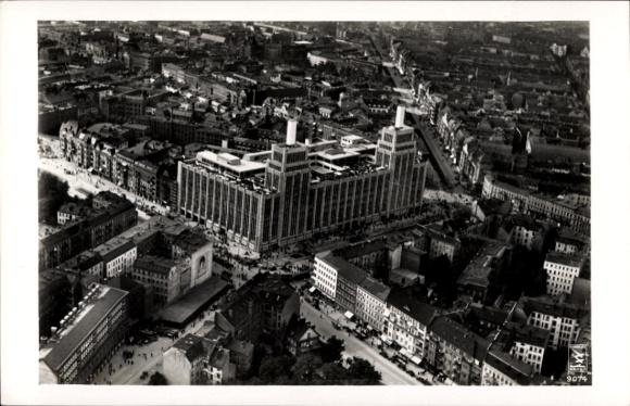 Berlin Neukölln, Hermannplatz, Karstadt department store, aerial photograph