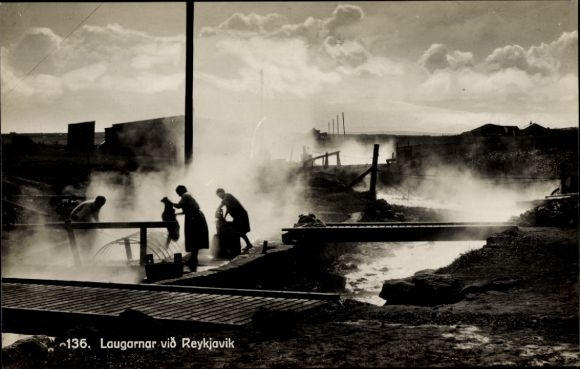 Postcard Reykjavík Iceland, Laugarnar