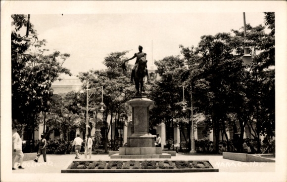 Photo Postcard Maracaibo Venezuela, Plaza Bolivar