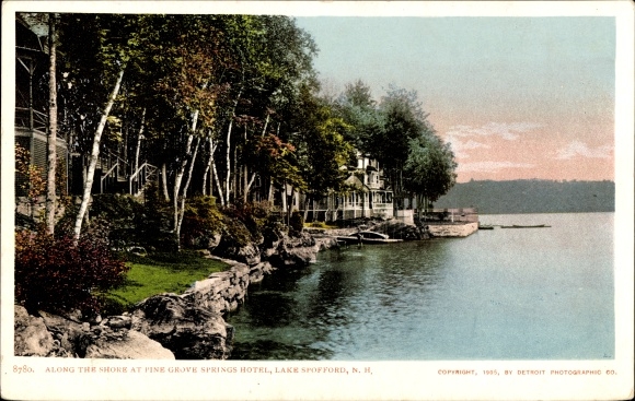 Postcard New Hampshire USA, along the shore, Pine Grove Springs Hotel, Lake Spofford