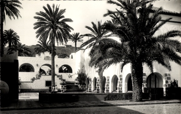 Postcard Las Palmas de Gran Canaria Canary Islands, plants, palm trees, white buildings, stairs, garden