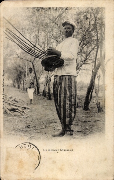 Postcard Sudanese musician, musical instrument