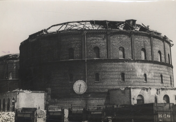 Original photo Berlin Wedding, Sellerstraße, Gasworks, around 1946, approx. 12x17 cm