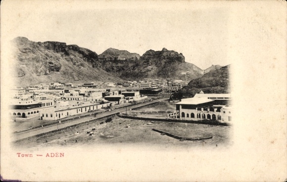 Postcard Aden Yemen, city view with mountains in the background, architecture