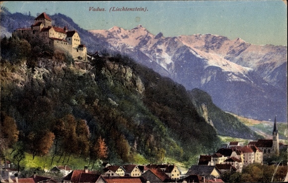 PC Vaduz Liechtenstein, view of the castle, place