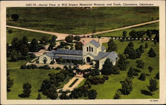 Postcard Claremore Oklahoma USA, View of Will Rogers Memorial Museum and Tomb