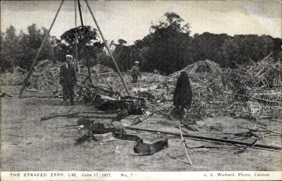 Airship L48 shot down near Yarmouth, wreckage, 1917