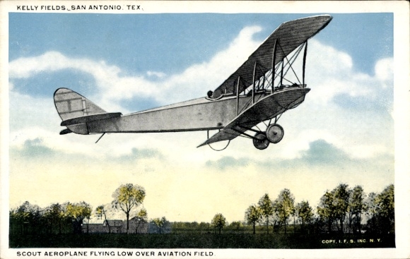 Postcard San Antonio Texas USA, Kelly Fields, Scout Airplane flying low over an aviation field