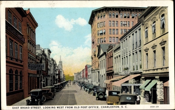 Postcard Charleston South Carolina USA, East Broad Street, looking West from Old Post Office
