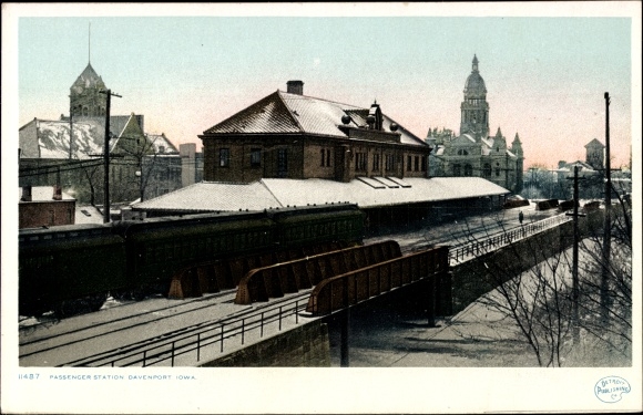 PC Davenport Iowa USA, passenger station