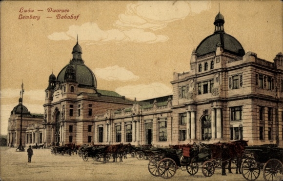 PC Lviv Lwów Lemberg Ukraine, train station