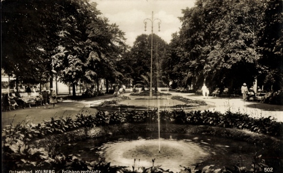 Postcard Kołobrzeg Baltic Sea resort Kolberg Pomerania, Early Concert Square