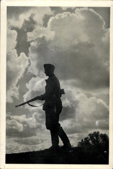 AK Wehrmacht soldier with rifle, guard
