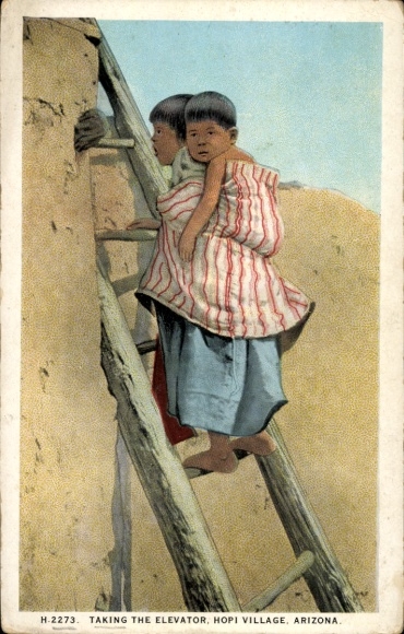 Postcard Arizona, Hopi Indians, children on a ladder