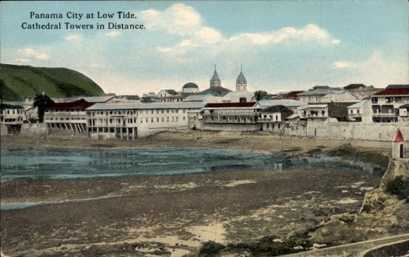 Postcard Panama City Panama, Panama City, low tide, cathedral in the background