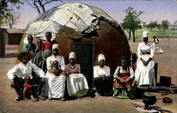 Postcard Afrika, Rhenish Mission, Herero community elder with family