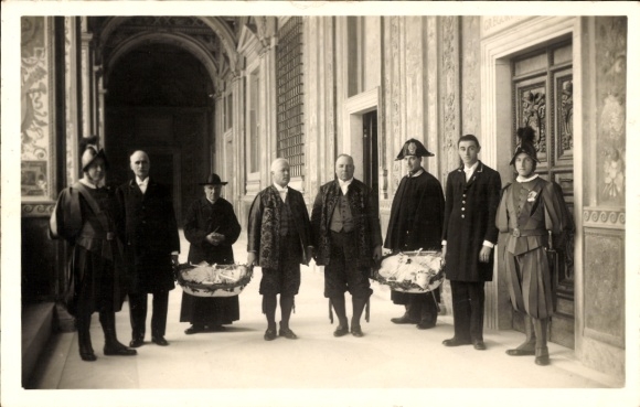 Photo: Vatican, reception, group photo