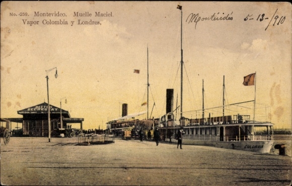PC Montevideo Uruguay, ship Vapor Colombia, Muelle Maciel, harbor view, people on the quay
