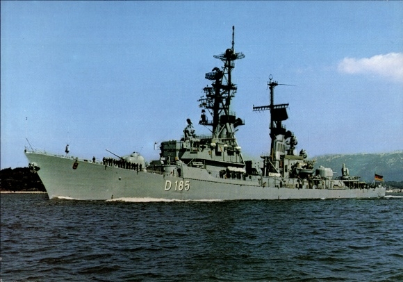 German warship, Lütjens, D 185, missile destroyer, German Navy