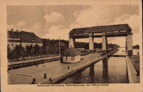 Postcard Kleinmachnow in Brandenburg, lock inn on the Teltow Canal