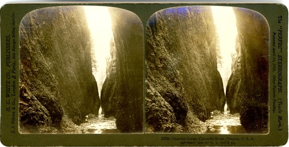 Stereo photo Oregon USA, Columbia River, Oneonta Gorge
