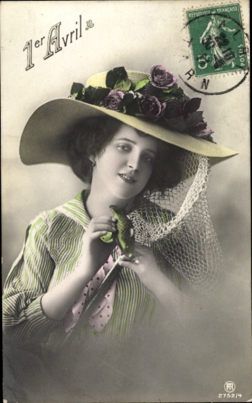 Postcard 1 April, Woman with Hat, portrait