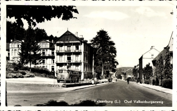 Valkenburg aan de Geul, Limburg, Netherlands, Oud Valkenburgerweg, Hotel, Street view, Trees