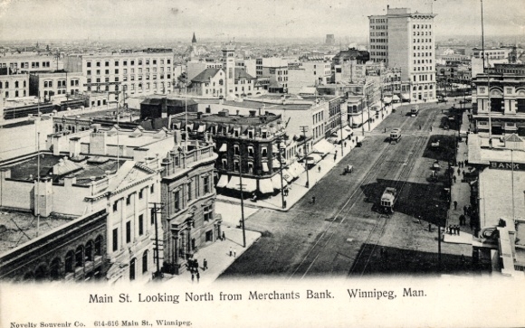 Postcard Winnipeg Manitoba Canada, Main Street seen from Merchants Bank